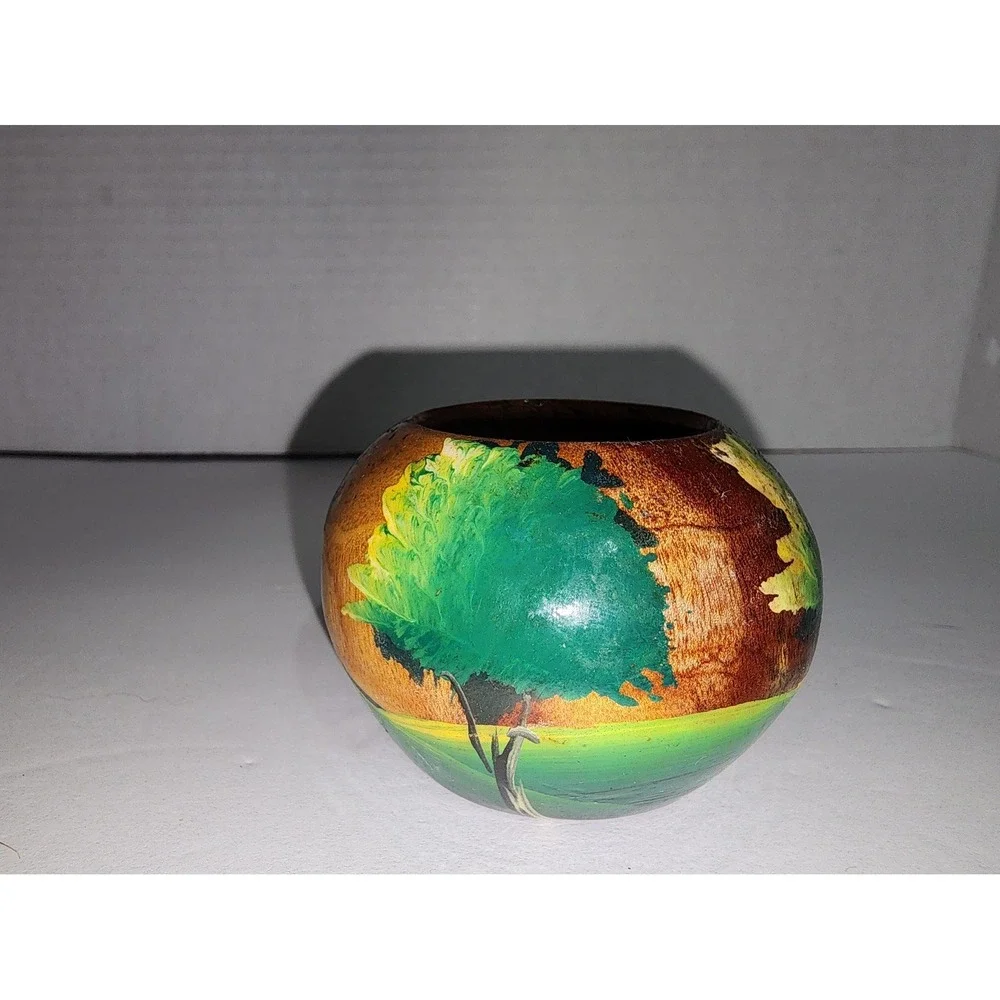 Haiti wood‎ pot souvenir hand painted